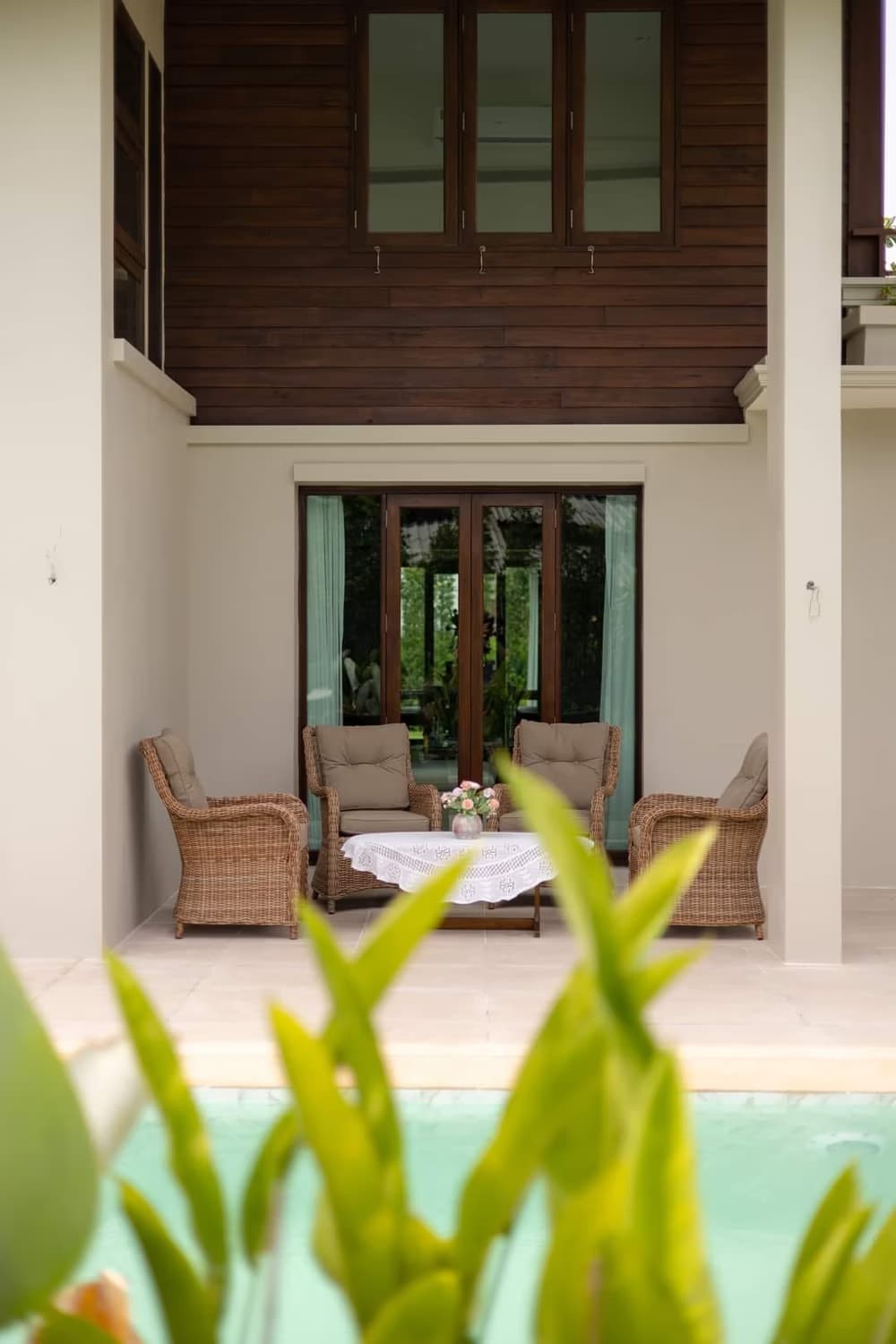 Pool Villa in Saraphi, Teak Traditional Thai Style - Image 3