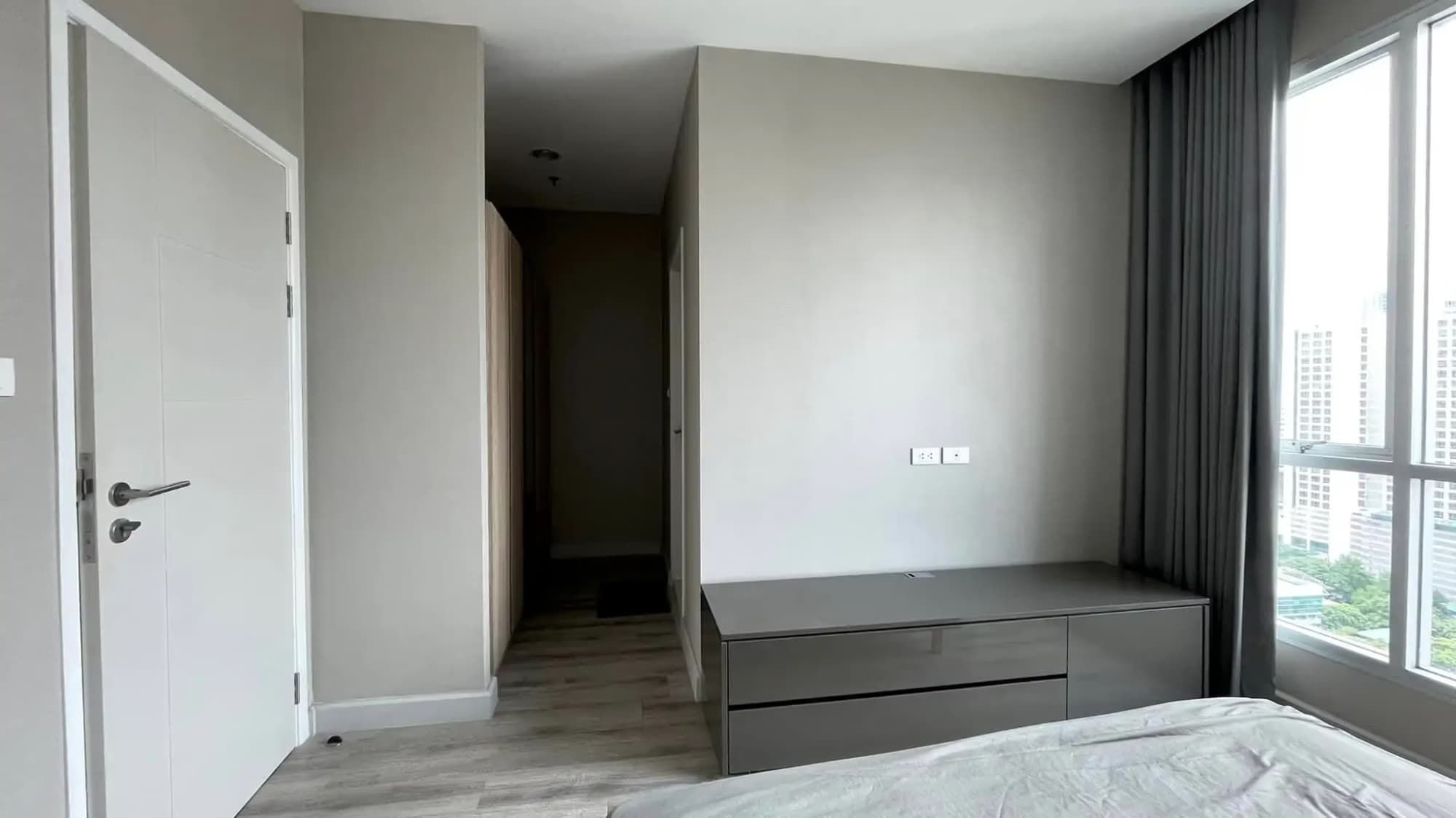3 Bedroom Condo - Image 5