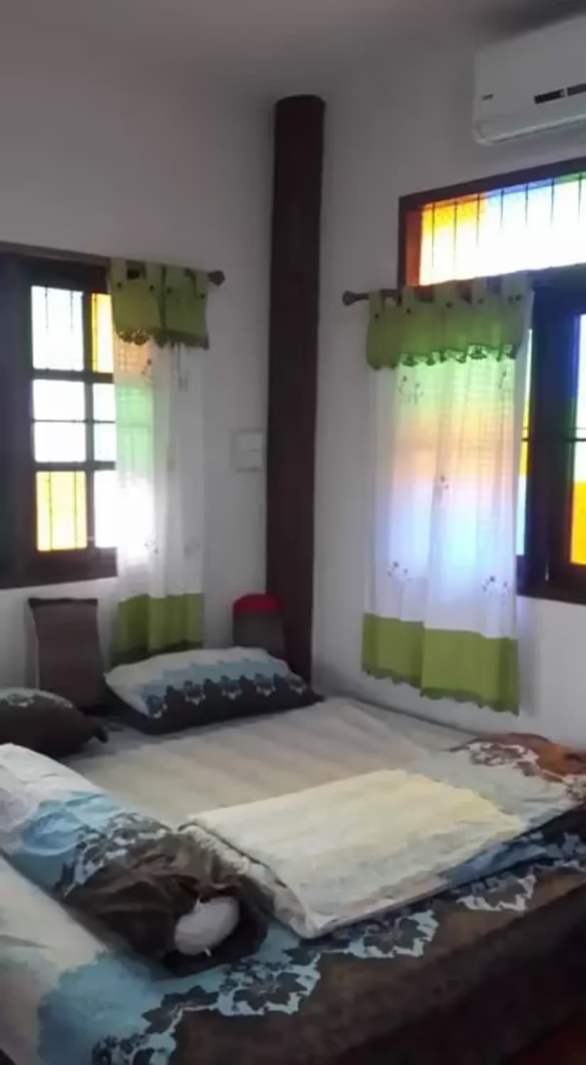 2 Bedroom House - Image 6