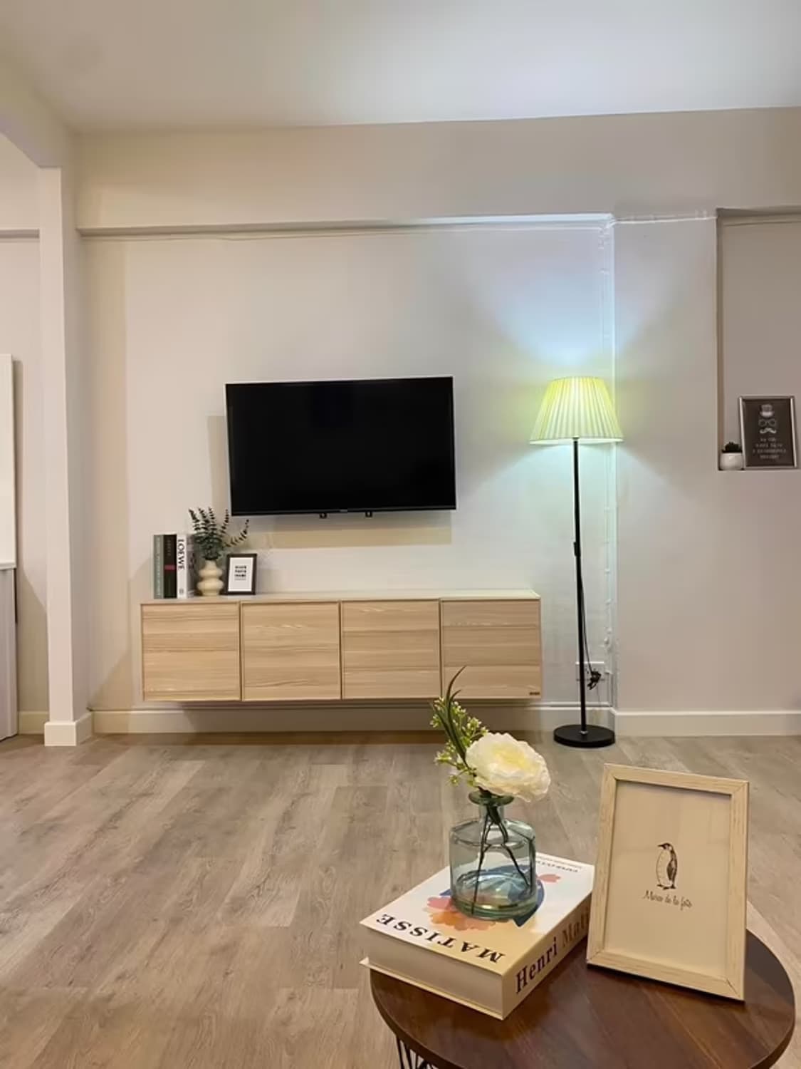 Studio for Sale in  - Image 9