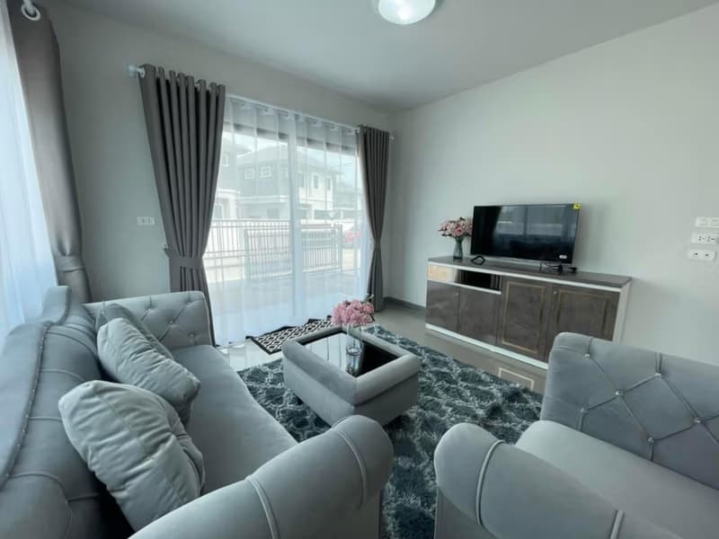 3 Bed House for Rent in San Kamphaeng