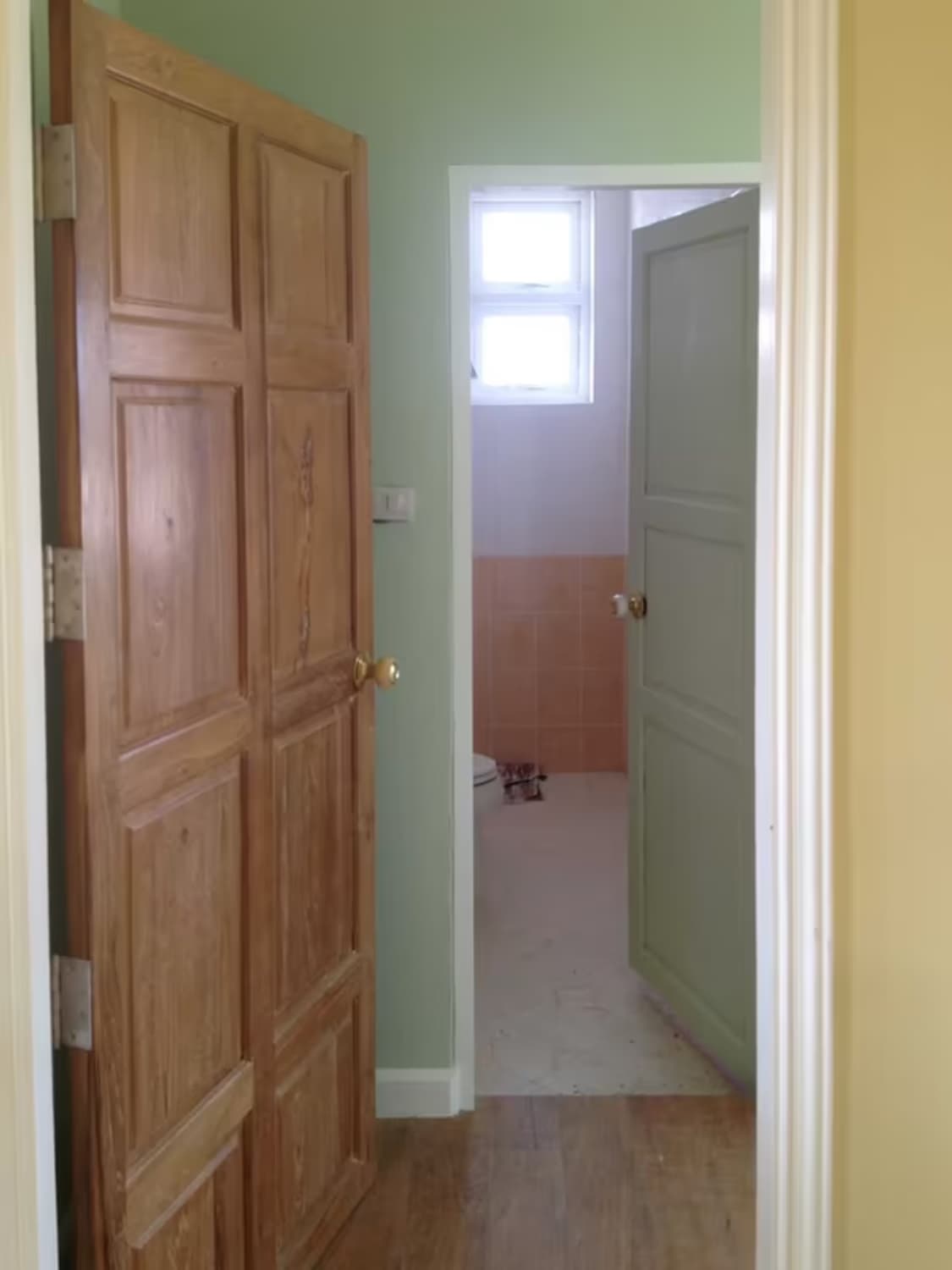 - Image 3