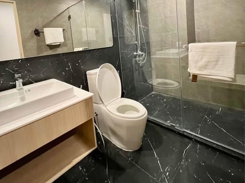 2 Bed Condo for Rent in Phra Khanong