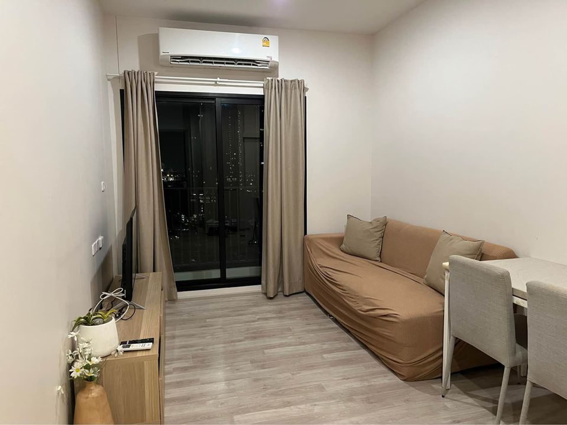 2 ห้องนอน คอนโด สำหรับ ขาย ใน บางพลี - Image 1