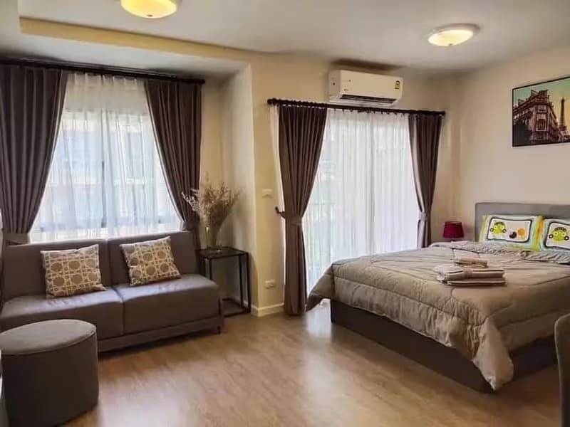 1 Bedroom Condo