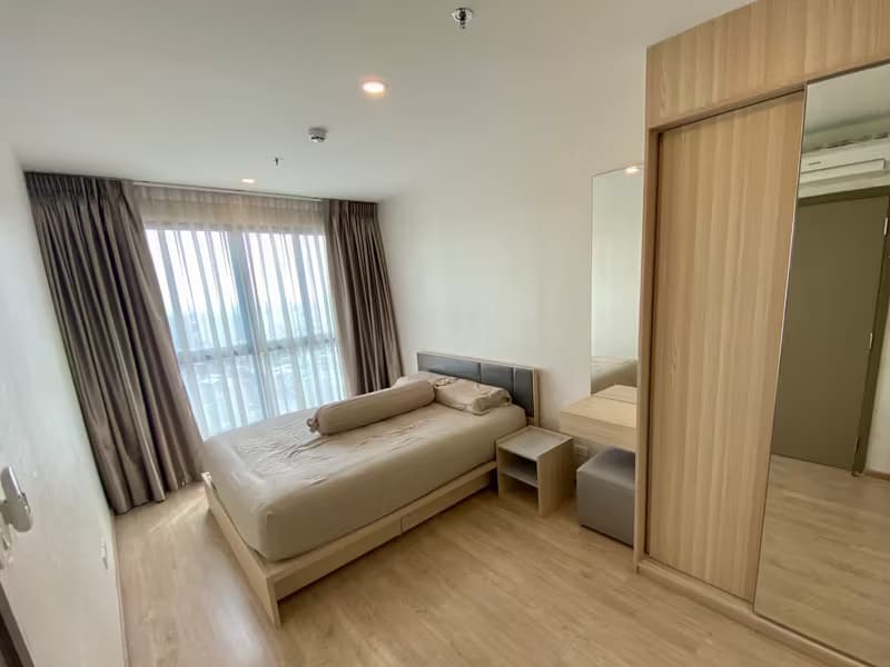 1 Bedroom Condo
