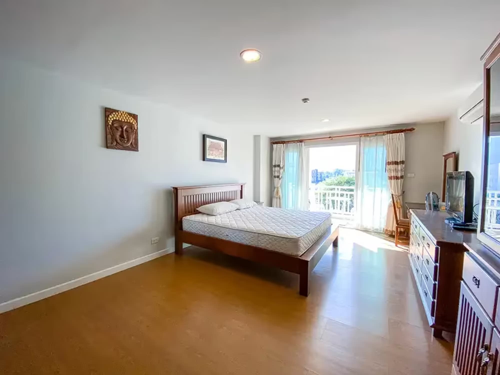 1 Bedroom Condo - Image 2