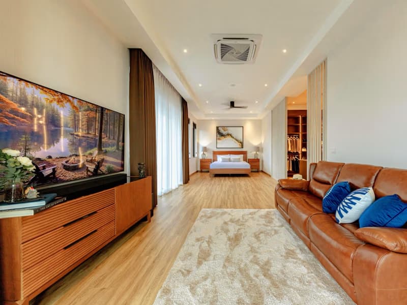 5 Bed House for Sale in Hang Dong