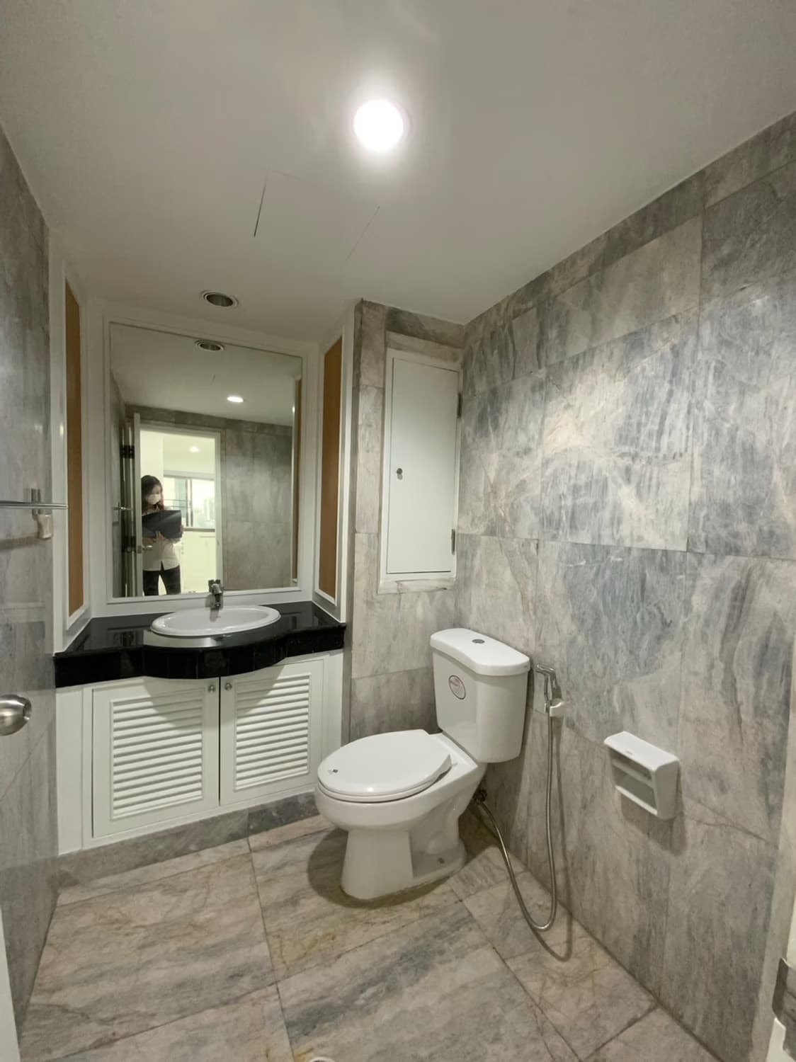 4 Bedroom Condo - Image 12