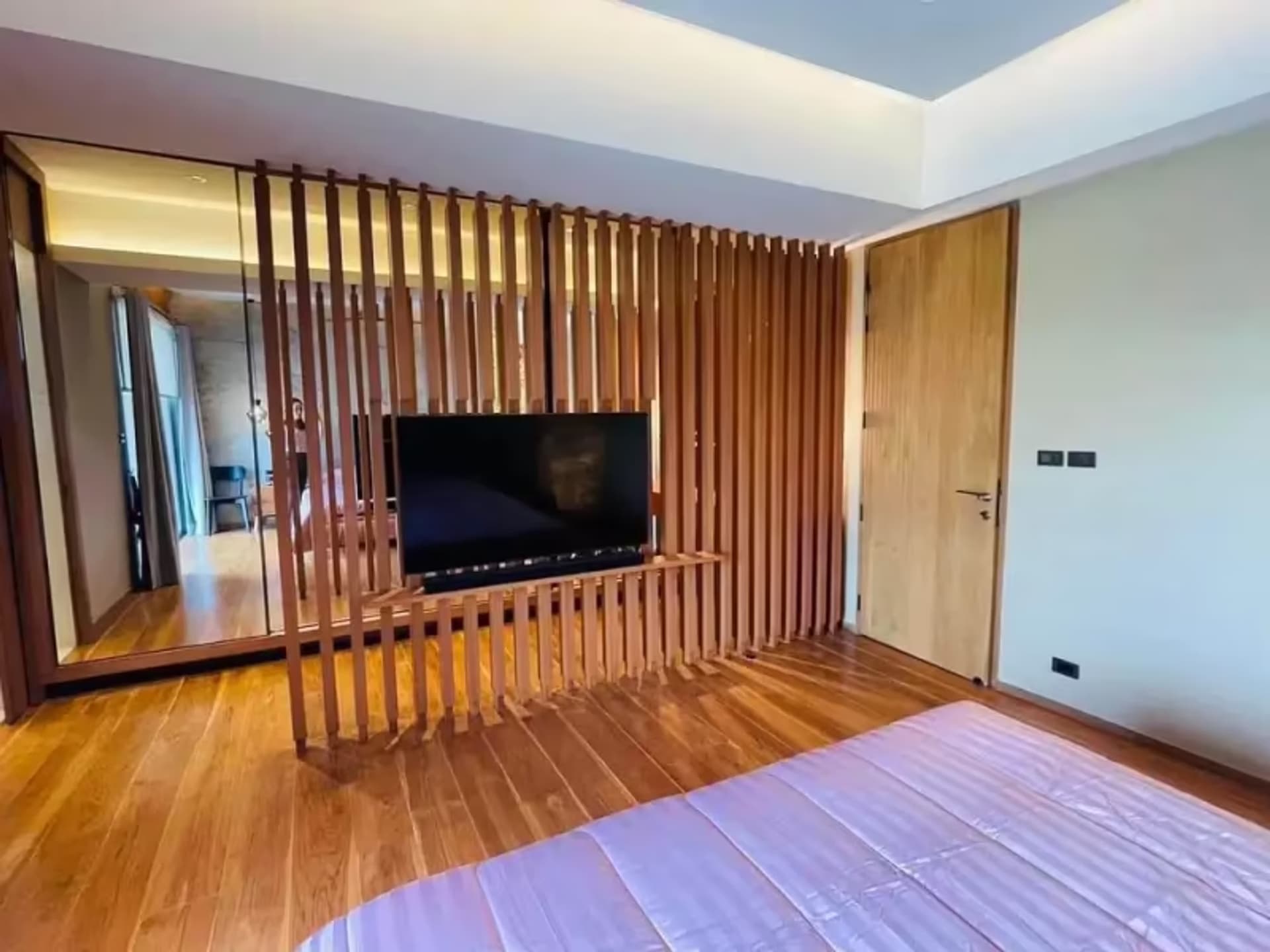 4 Bedroom Condo - Image 2