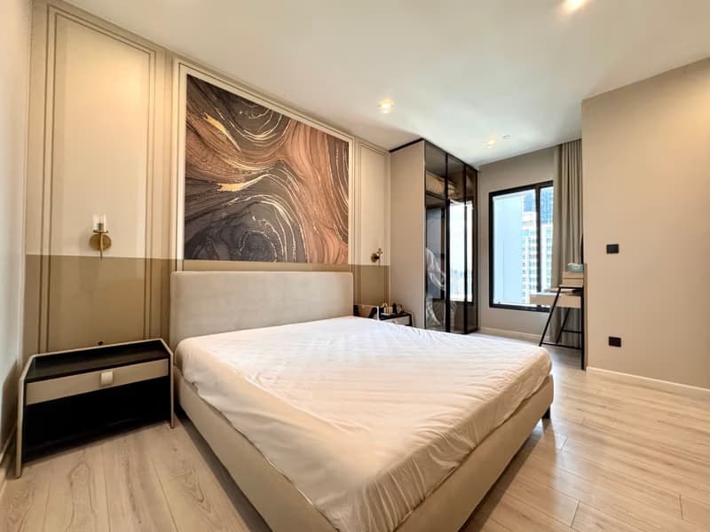 2 Bed Condo for Sale in Ratchathewi
