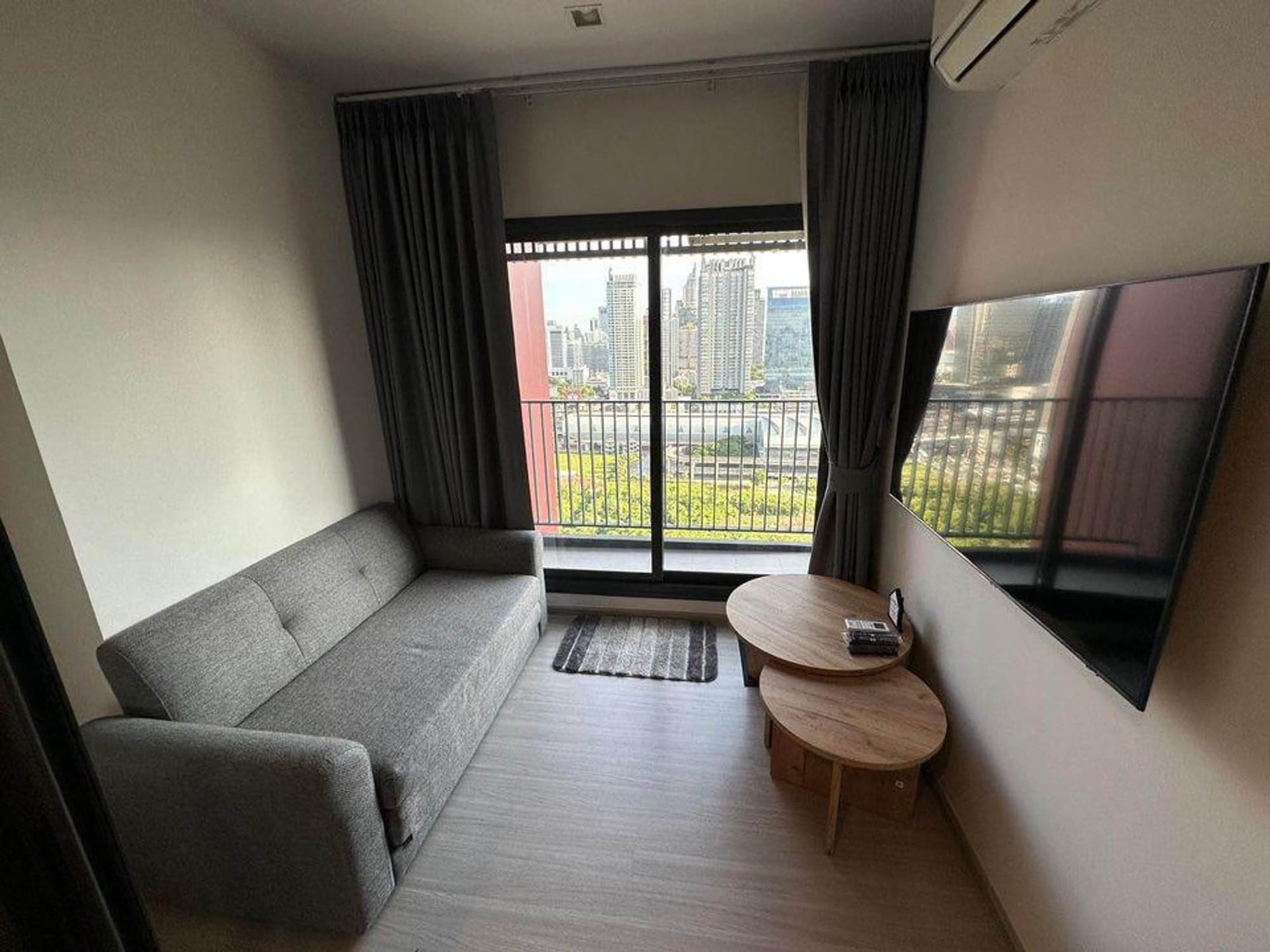 1 ห้องนอน คอนโด สำหรับ ขาย ใน Pathum Wan - Image 1