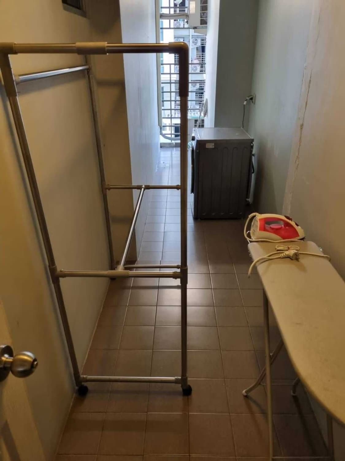 2 ห้องนอน Condo สำหรับ ขายและจำหน่าย ใกล้ Phra Ram 9 MRT - Image 18