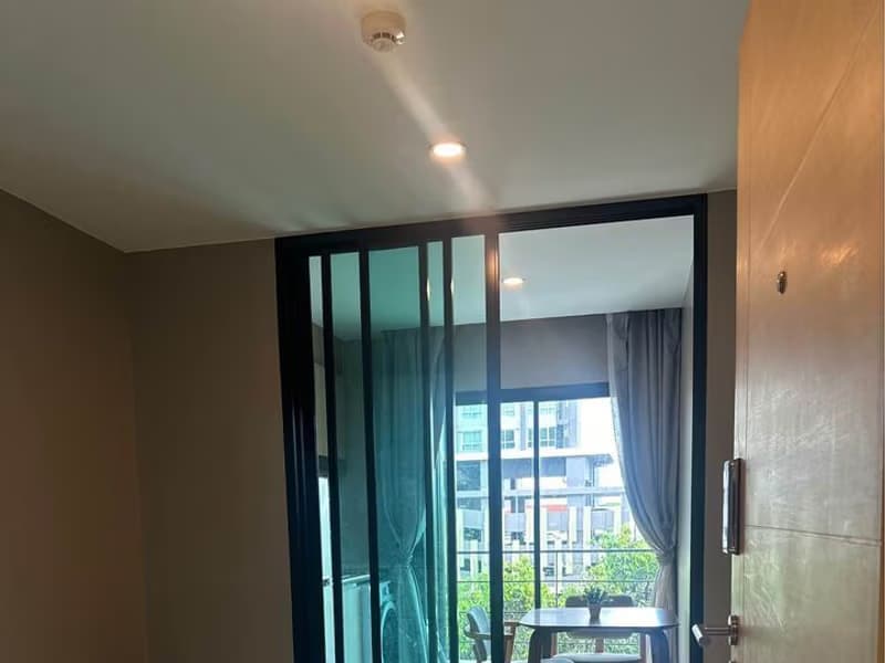 1 Bed Condo for Rent and Sale  Near Ramkhamhaeng ARL