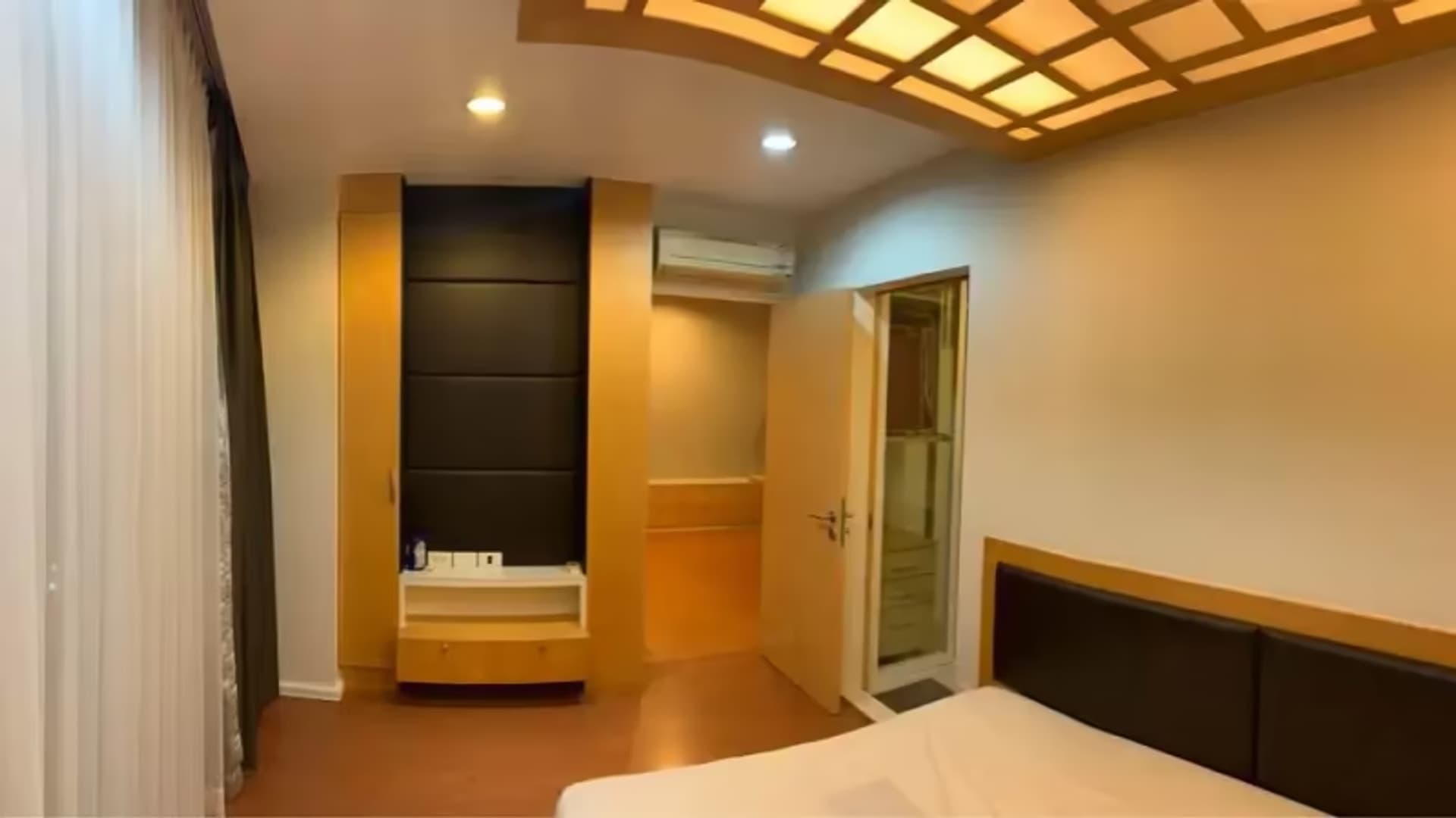 1 Bedroom Condo - Image 2