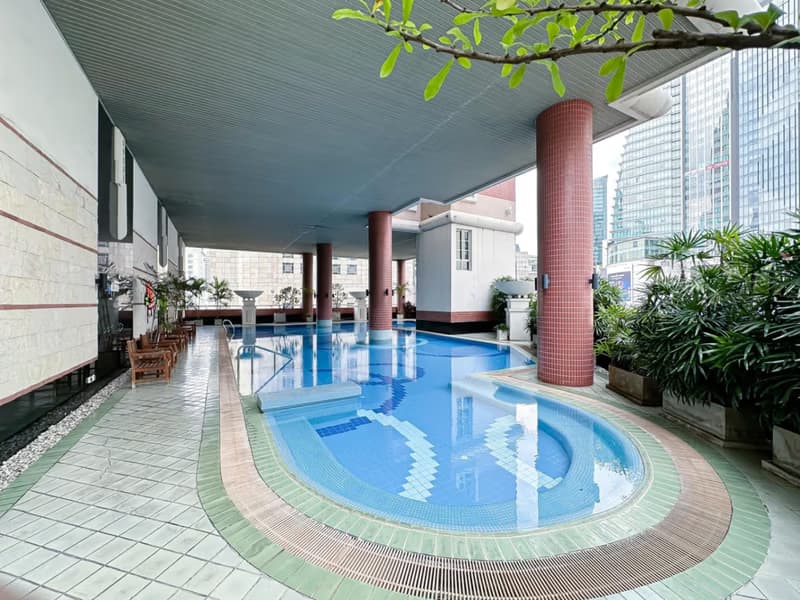 3 Bed Condo for Rent and Sale in Khlong Toei