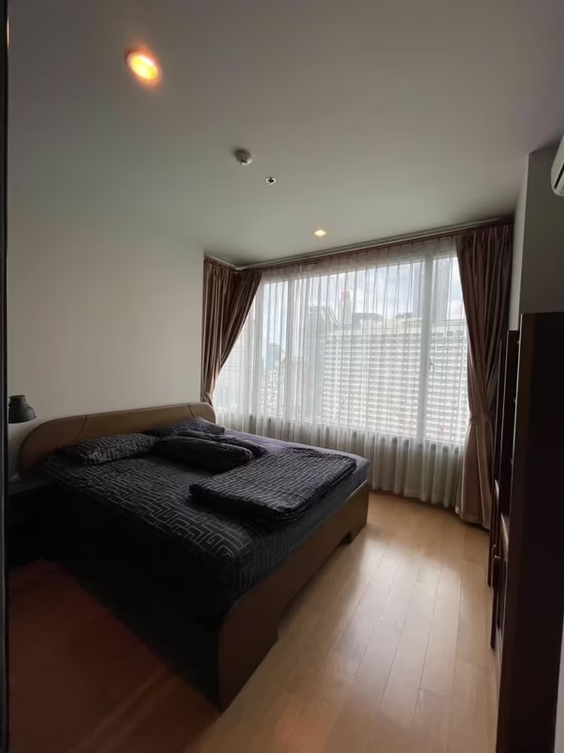 1 Bedroom Condo - Image 5