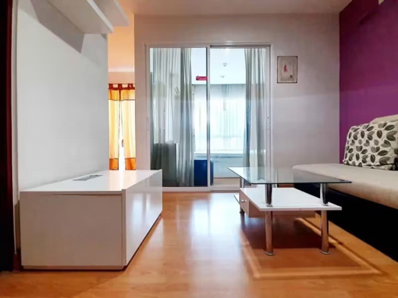 1 Bedroom Condo