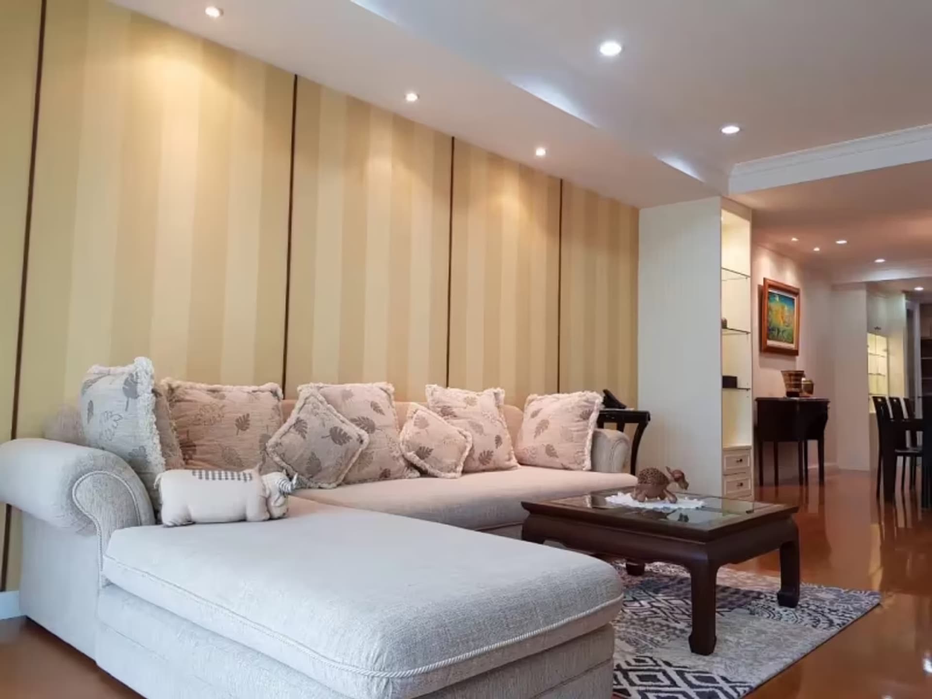 Condo for Rent at The Cadogan Private Residence - Image 1