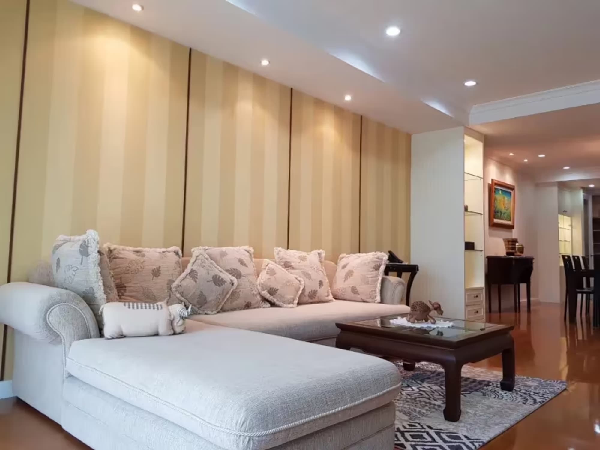 Condo for Rent at The Cadogan Private Residence - Image 1