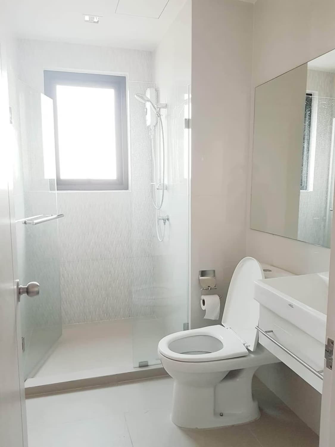 2 Bed Condo for Sale in Khlong Toei - Image 7