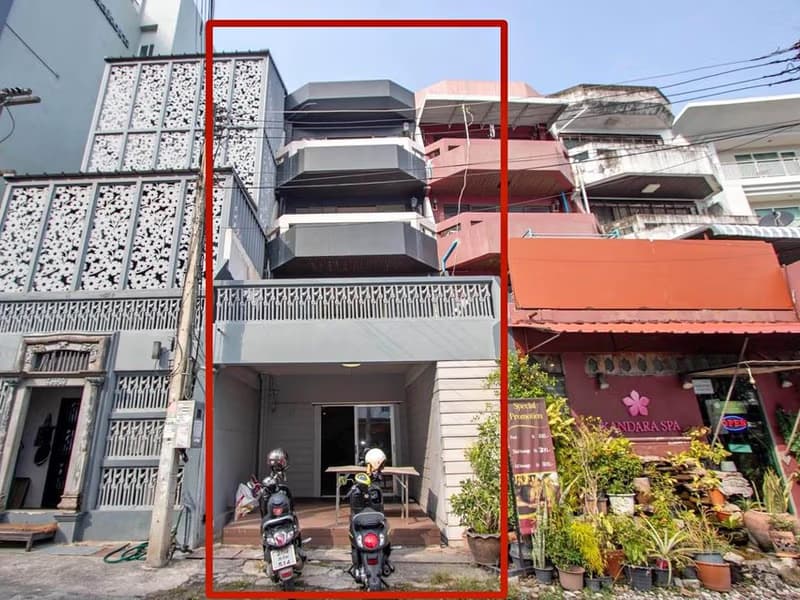6 Bedroom Townhouse for Rent in Nimman