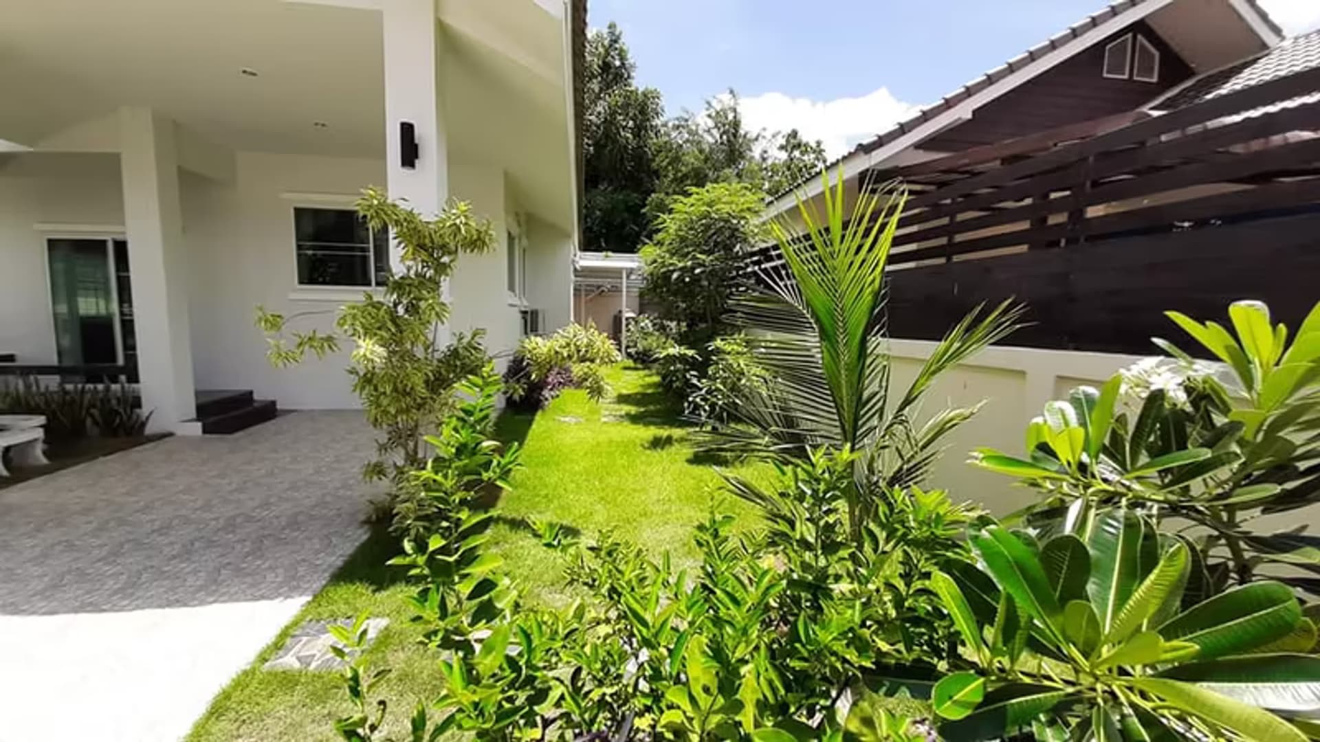 House for Rent in San Phi Suea, Mueang Chiang Mai. - Image 9