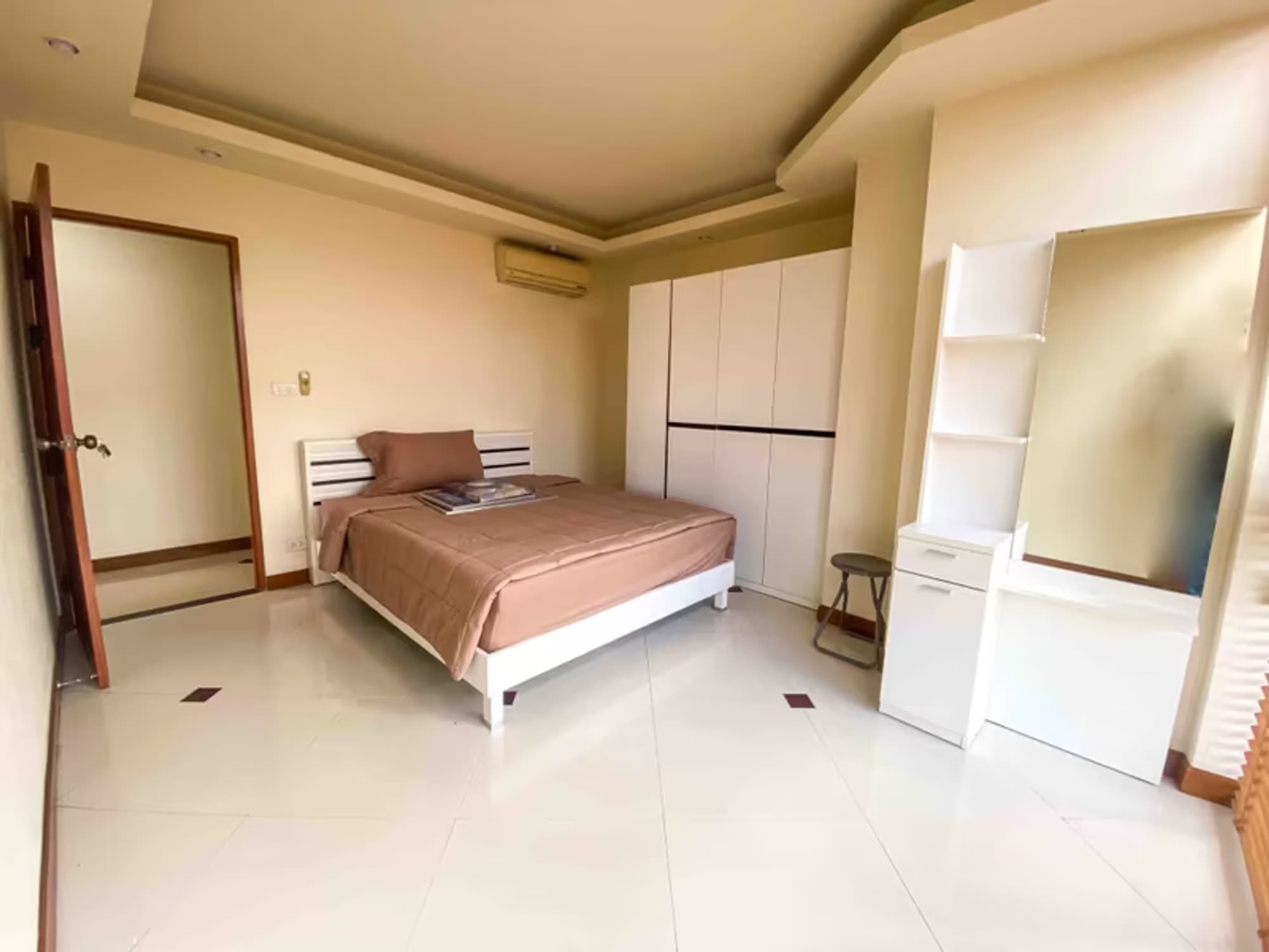 2 Bedroom Condo - Image 4