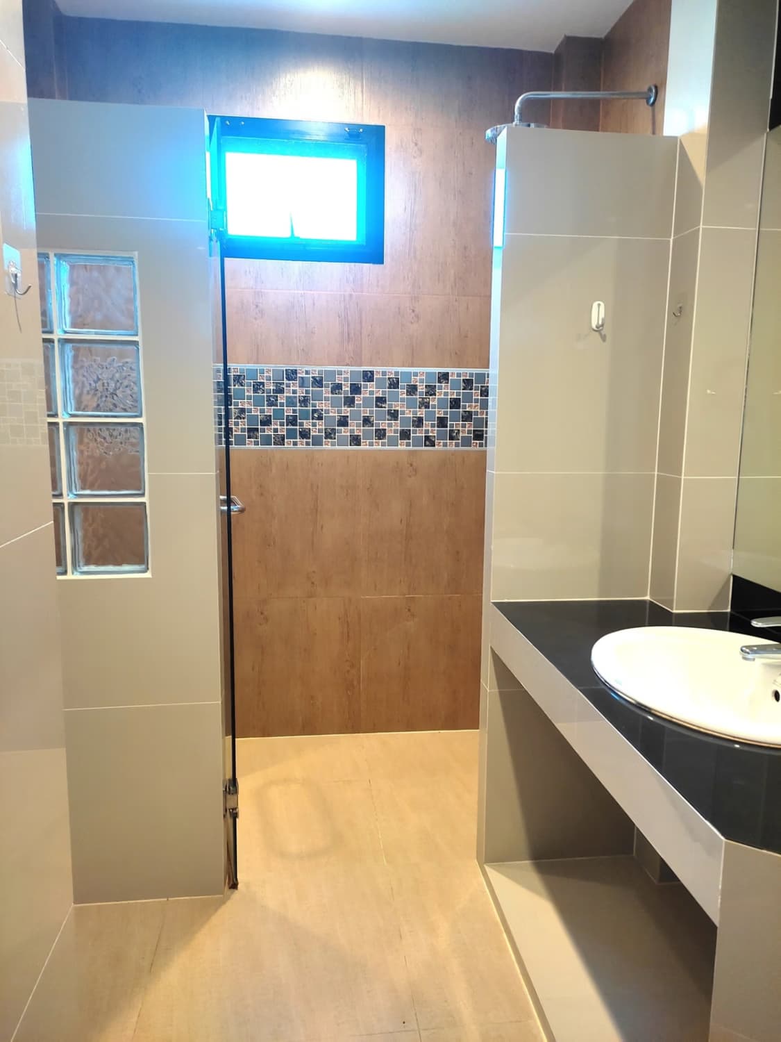 3 Bed House for Rent and Sale in San Kamphaeng - Image 15