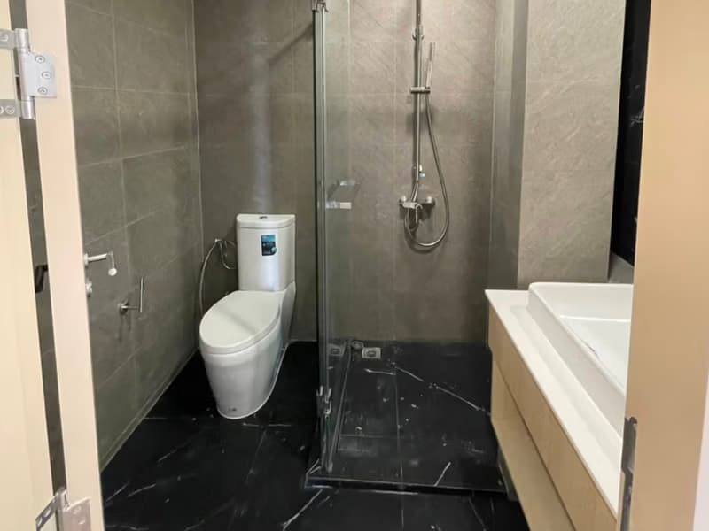 2 Bed Condo for Sale in Phra Khanong