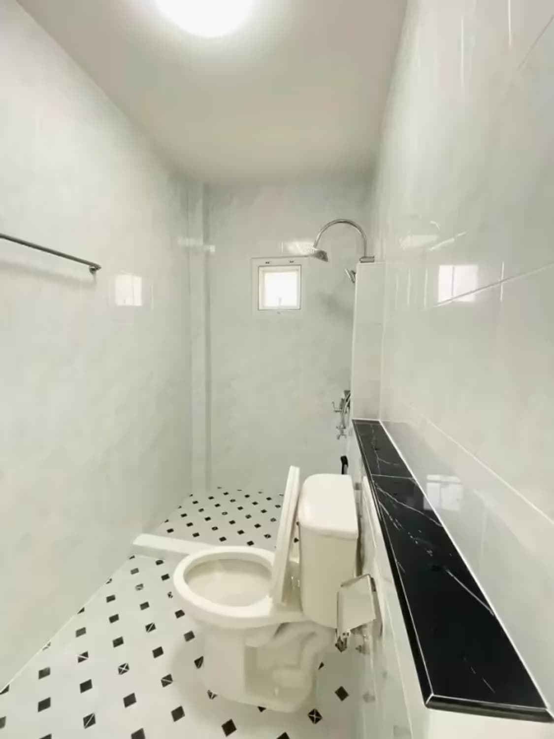 3 Bedroom House - Image 11