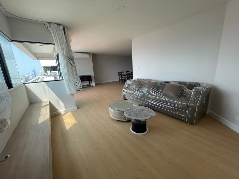 3 Bed Condo for Rent in Thung Maha Mek