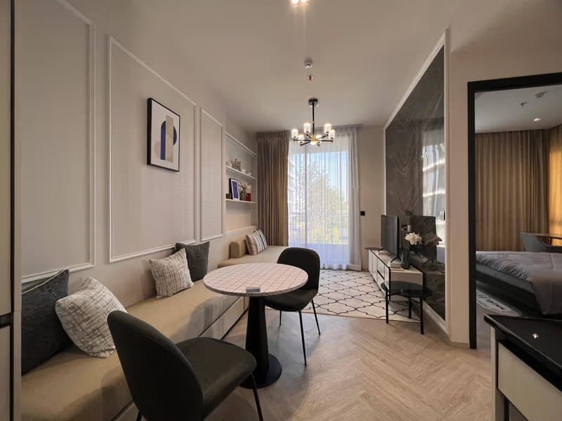 2 Bed Condo for Sale in Khlong San