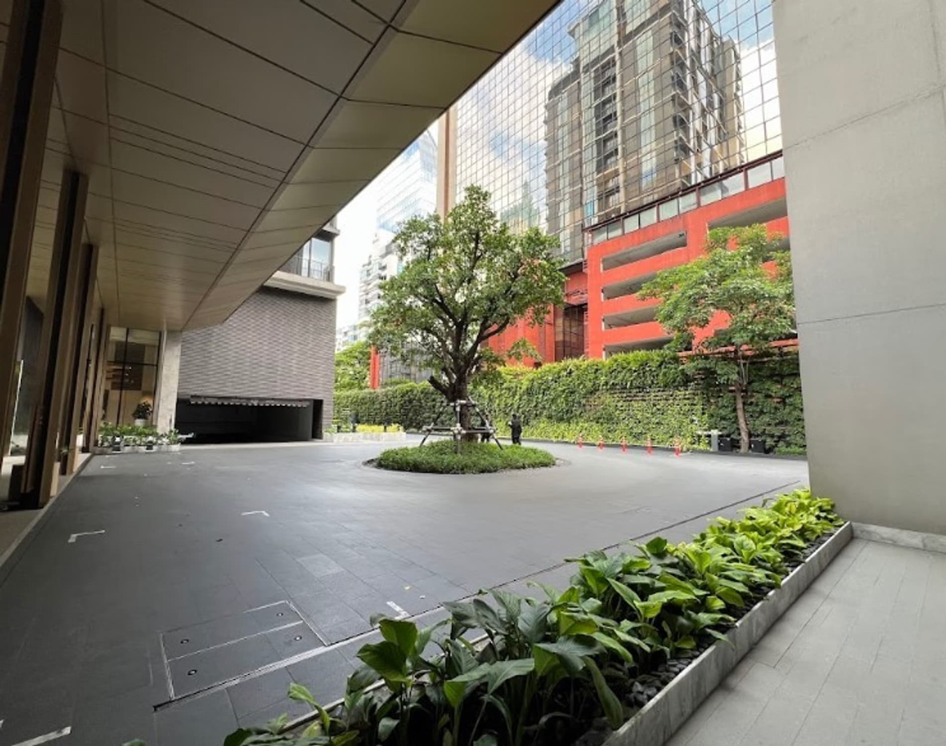2 ห้องนอน คอนโด สำหรับ ขาย ใน Pathum Wan - Image 4