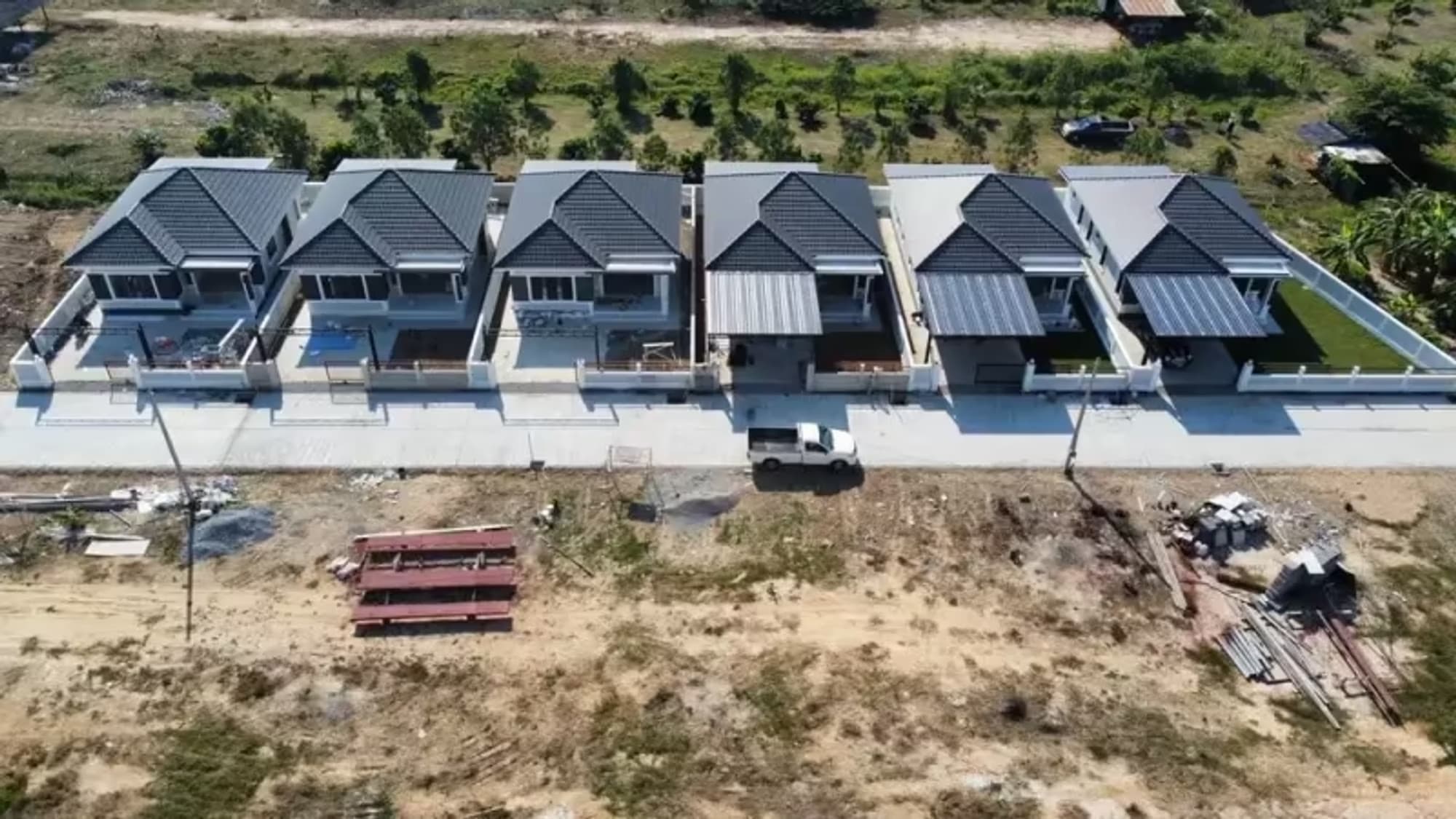 3 Bedroom House - Image 10