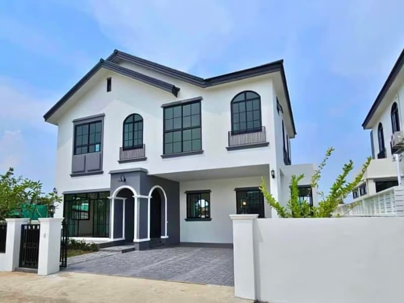 4 Bed House for Sale in Hang Dong