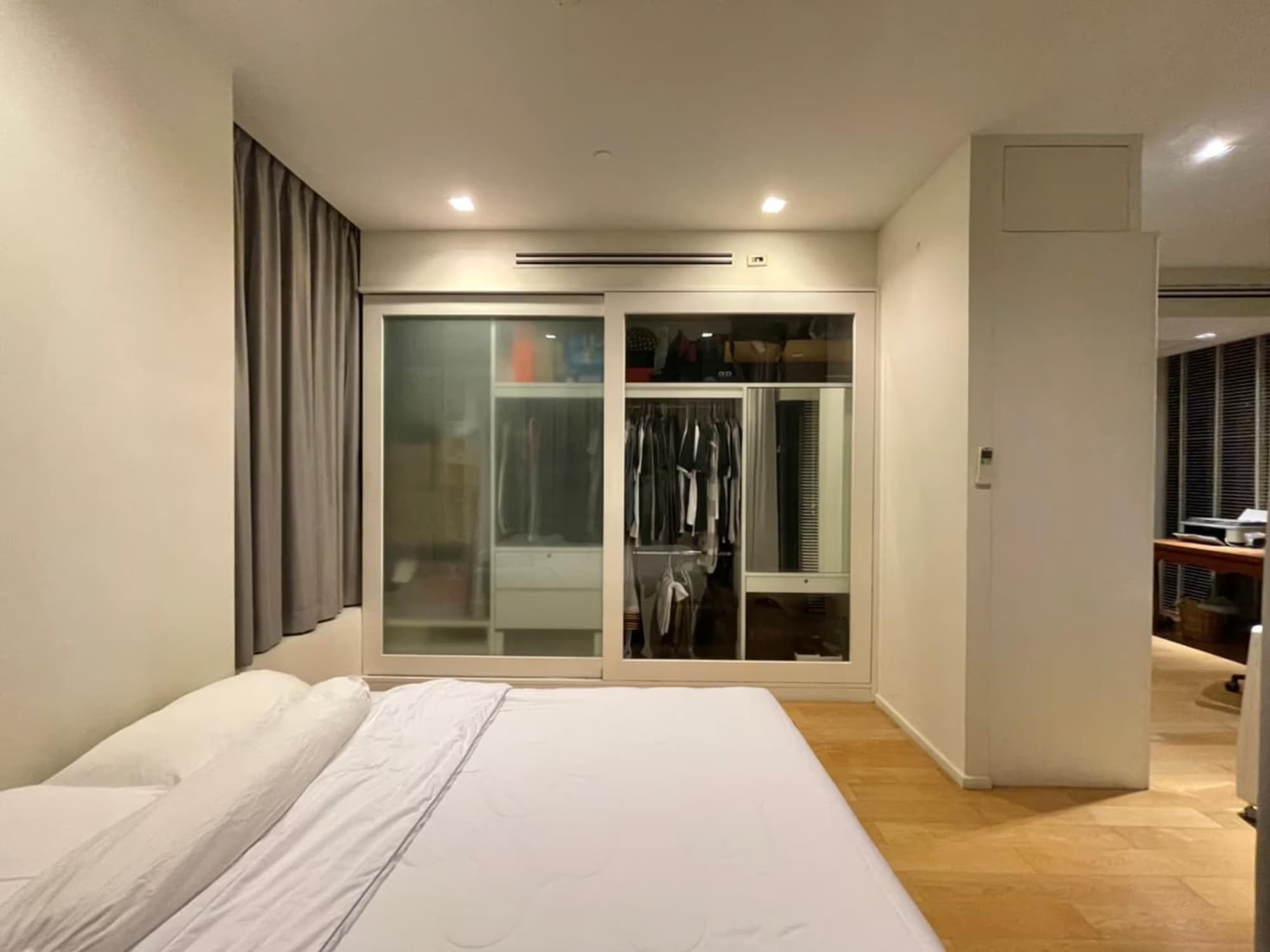 Condo for Sale at Circle Living Prototype - Image 22