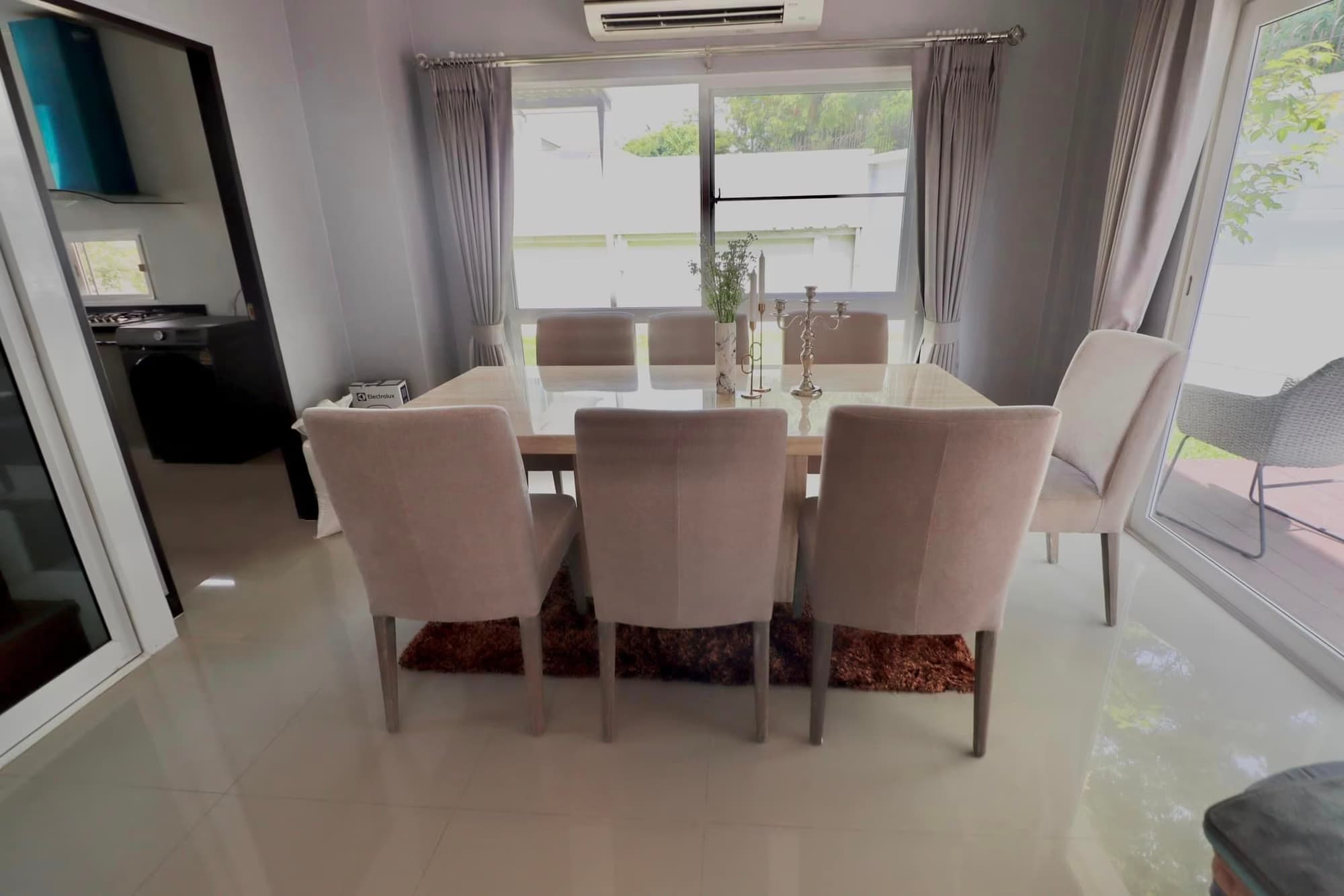 3 Bed House for Rent in undefined - Image 3