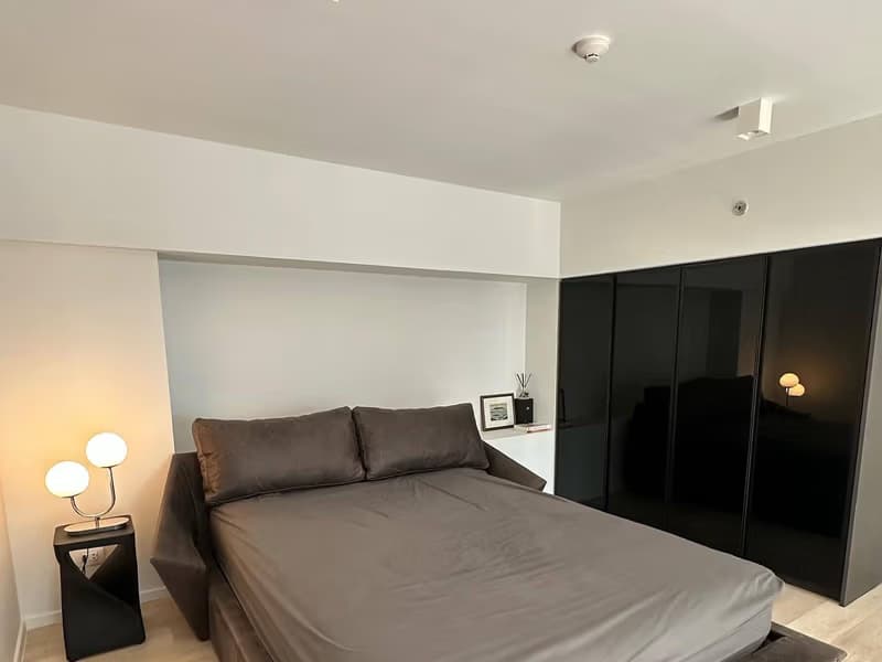 1 Bedroom Condo