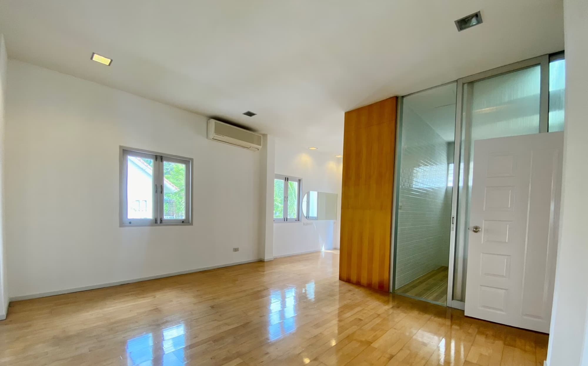 3 Bedroom House - Image 20