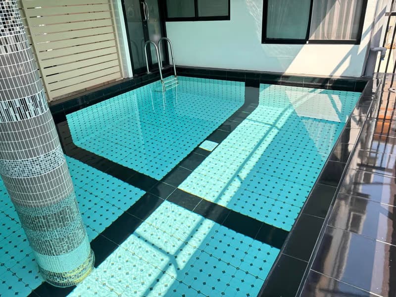 1 Bedroom Condo for Rent at Finn5 Suandok