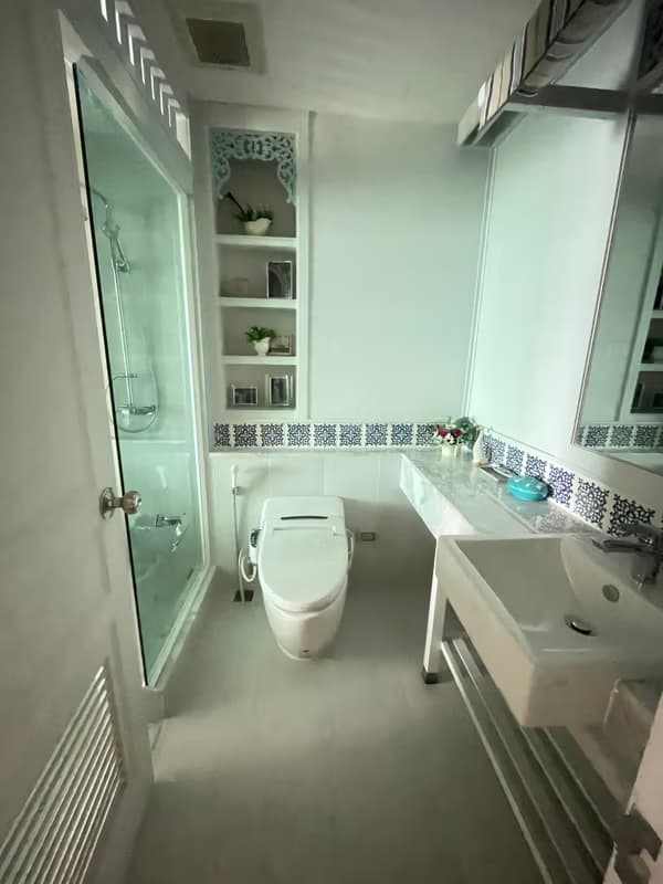 Condo for rent at The Unique Koomueang 