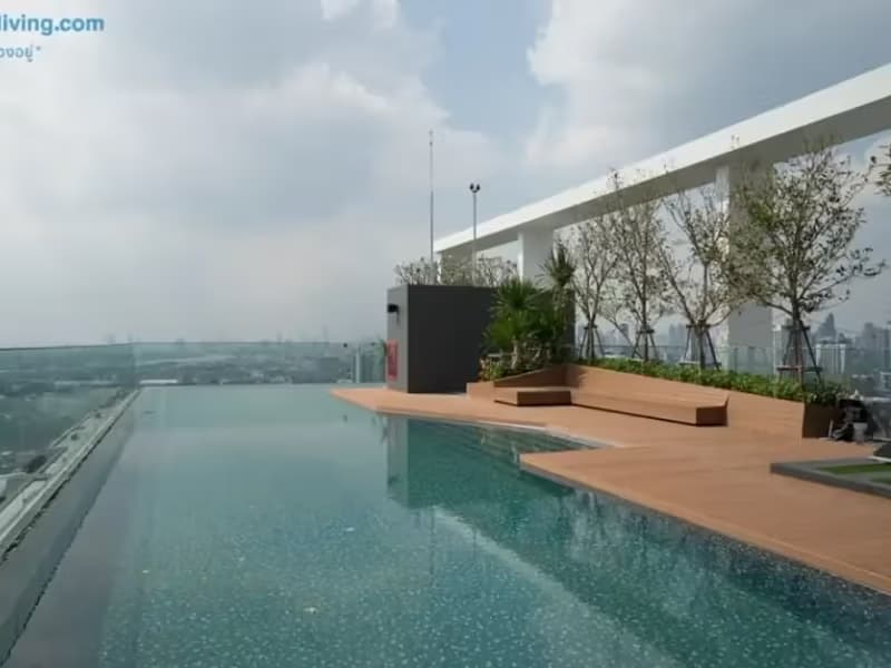 Life Sukhumvit 48
