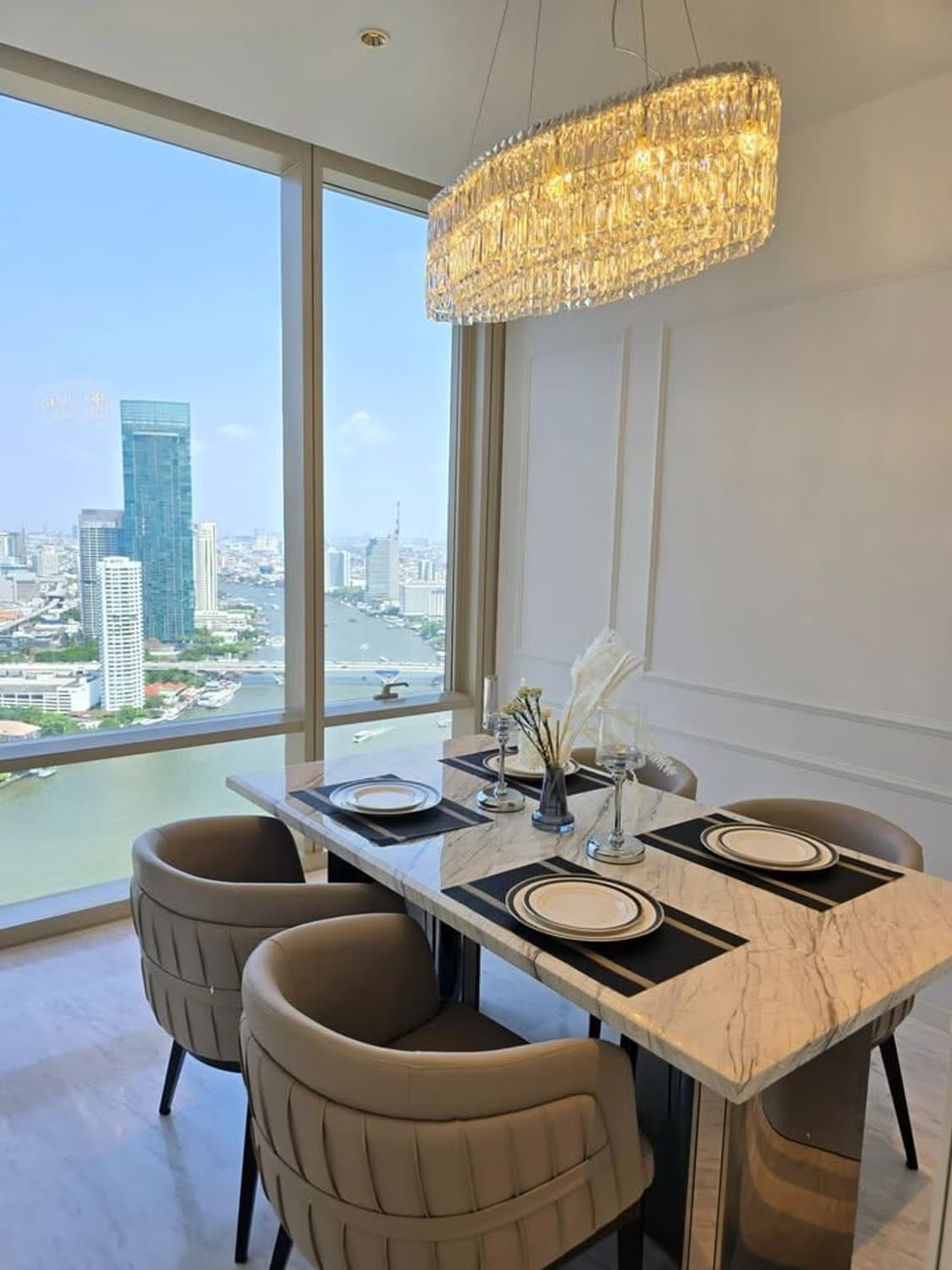 2 Bed Condo for Rent in Sathon - Image 6