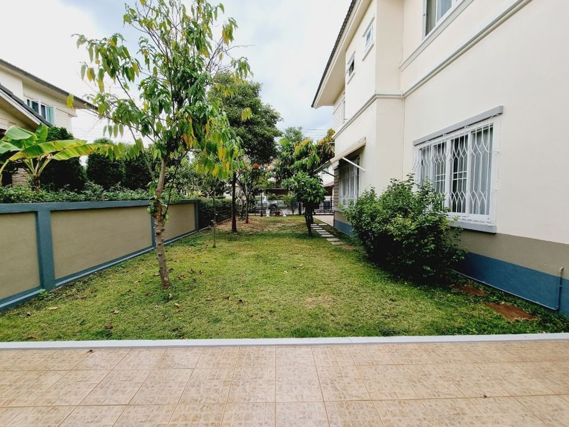 4 Bed House for Rent in Mueang Chiang Mai - Image 4