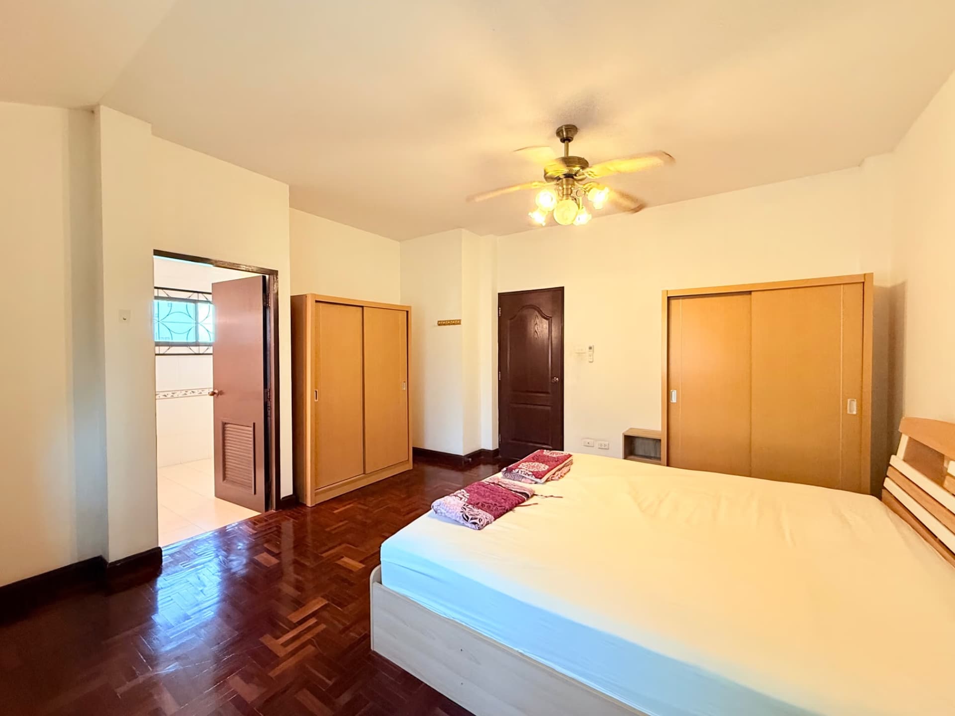 3 Bed House for Sale in Hang Dong - Image 14