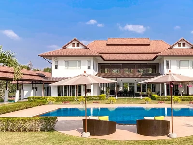 Luxury Pool Villa for Sale/Rent in Mae Rim