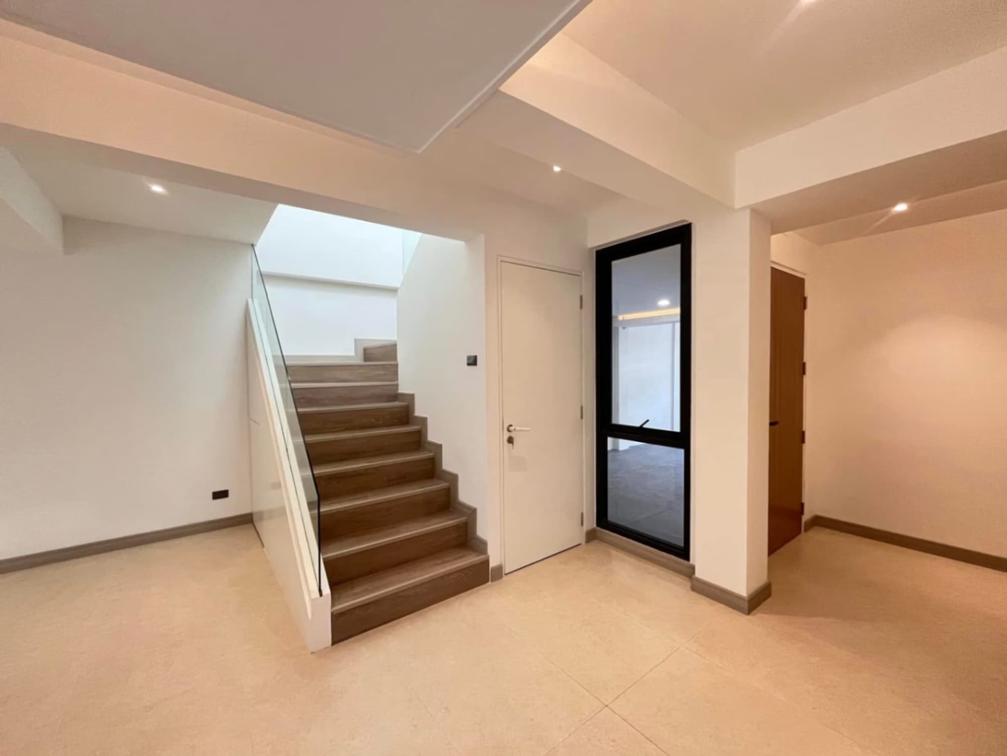 3 Bed House for Sale in Phaya Thai - Image 8