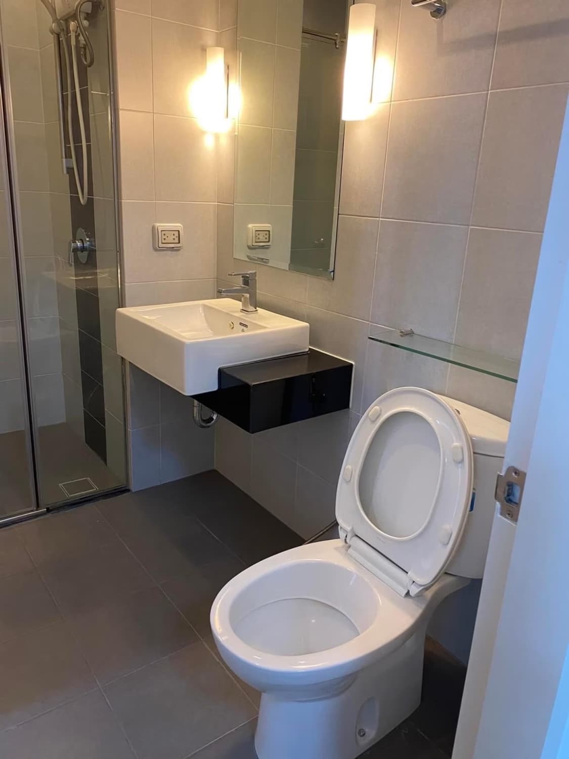 1 Bed Condo for Rent in Mueang Chiang Mai - Image 8