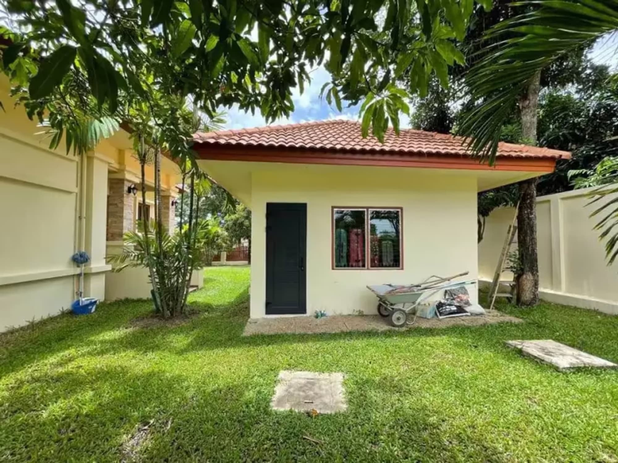 3 Bedroom House - Image 14